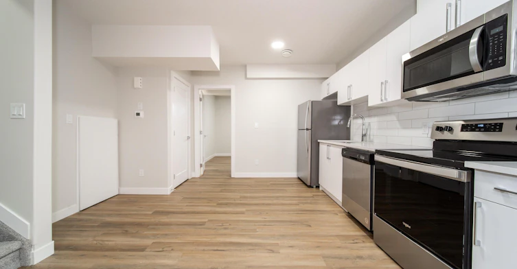 B-100 Penn Place, Spruce Grove, AB, T7X 2W6 - 3