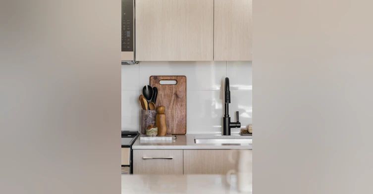 T2-0806-8433 Ash Street, Vancouver, BC, V6P 5Y1 - 12