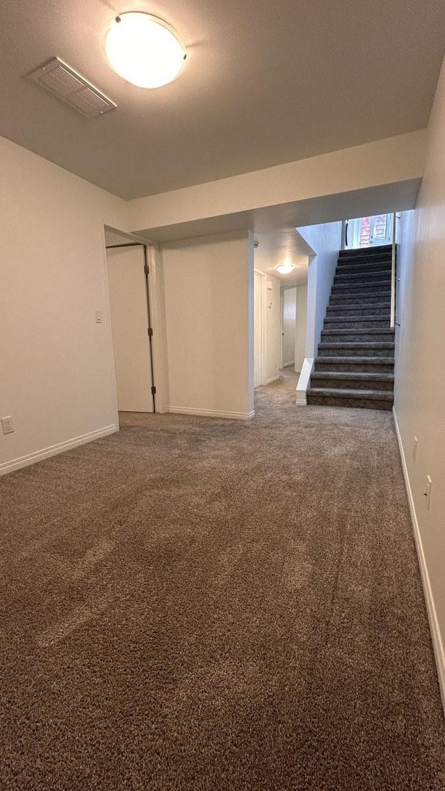 12037 Bsmt-12037 59 Street Northwest, Edmonton, AB, T5W 3Y1 - 12