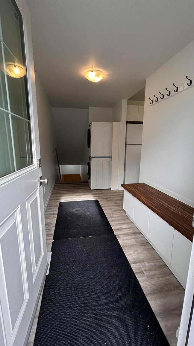 12037 Bsmt-12037 59 Street Northwest, Edmonton, AB, T5W 3Y1 - 2