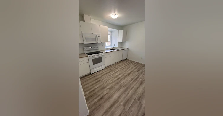 11354 53 Street Northwest, Edmonton, AB, T5W 3K9
