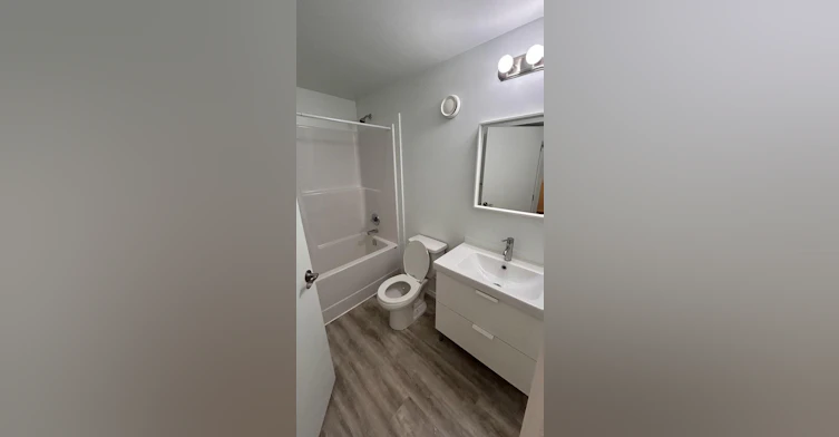 11354 53 Street Northwest, Edmonton, AB, T5W 3K9 - 9