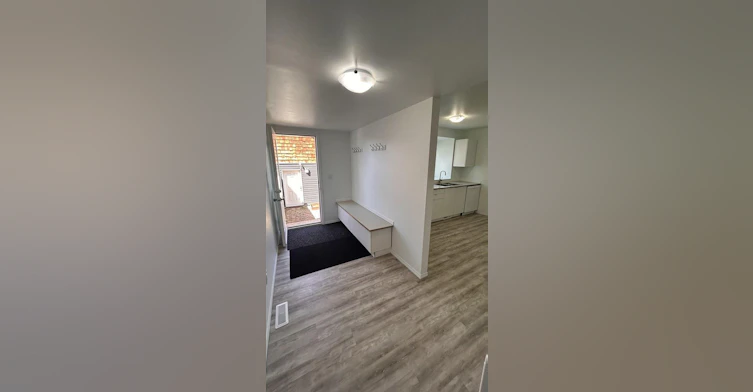 11354 53 Street Northwest, Edmonton, AB, T5W 3K9 - 12