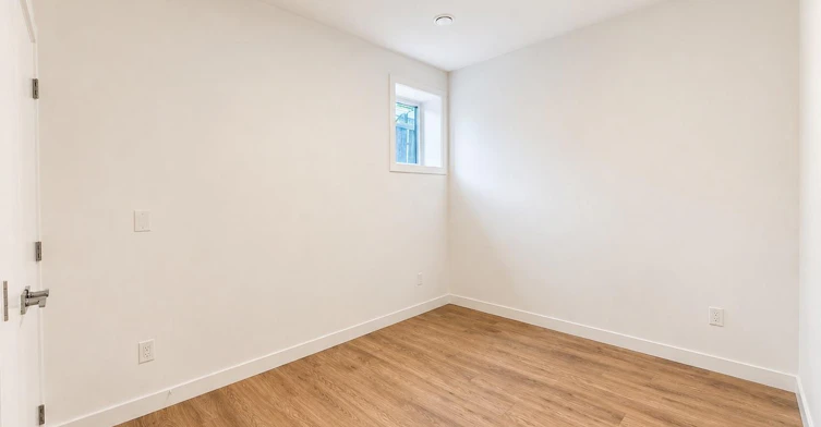 2856 R-2858 Grant Crescent Southwest, Calgary, AB, T3E 4L1 - 6