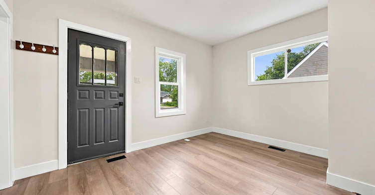 1-138 Sutton Street, Sarnia, ON, N7T 3S5 - 2