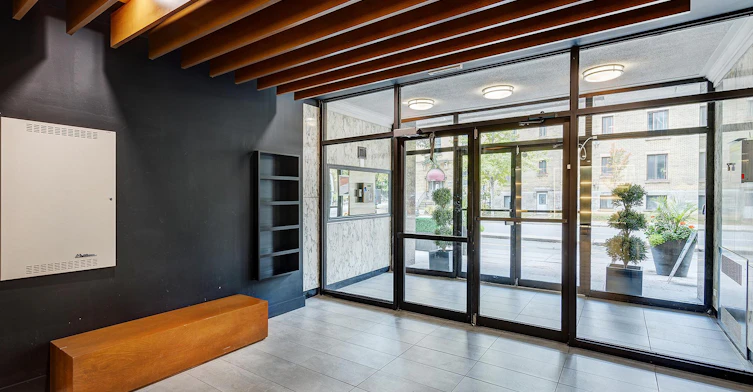 203-2150 De Maisonneuve Boulevard Ouest, Montréal, QC, H3H 1L2 - 8