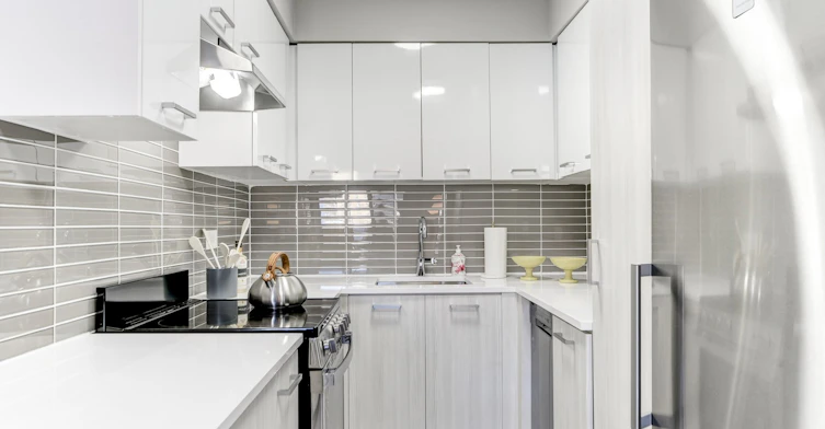 203-2150 De Maisonneuve Boulevard Ouest, Montréal, QC, H3H 1L2 - 4