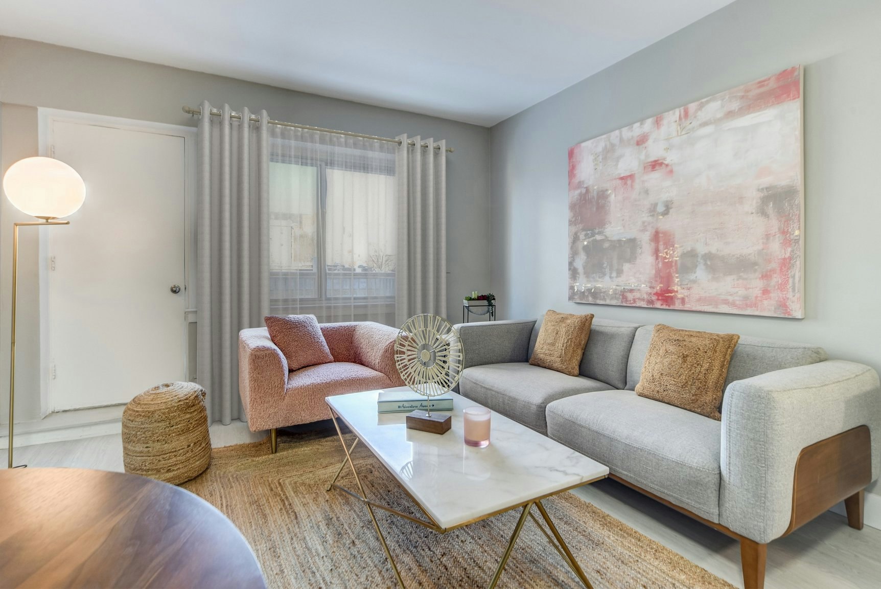 203-2150 De Maisonneuve Boulevard Ouest, Montréal, QC, H3H 1L2 - 3