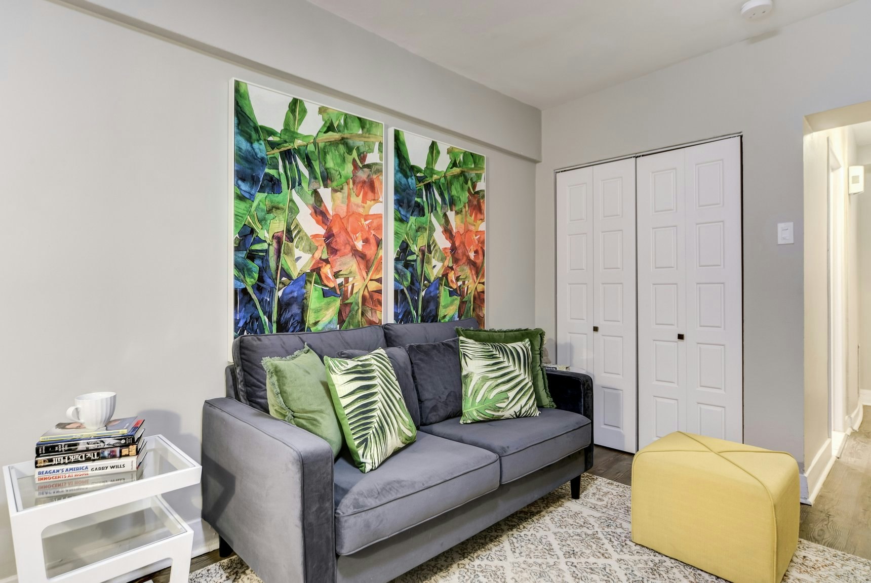 404-2166 De Maisonneuve Boulevard, Montréal, QC, H2K 2E1 - 2