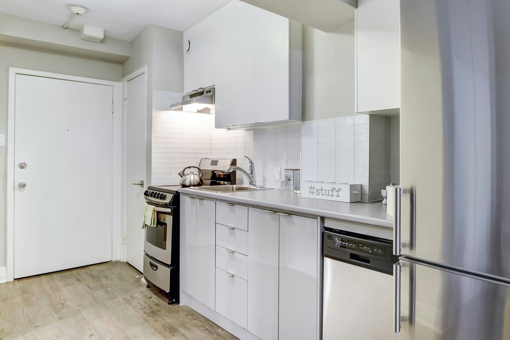 404-2166 De Maisonneuve Boulevard, Montréal, QC, H2K 2E1