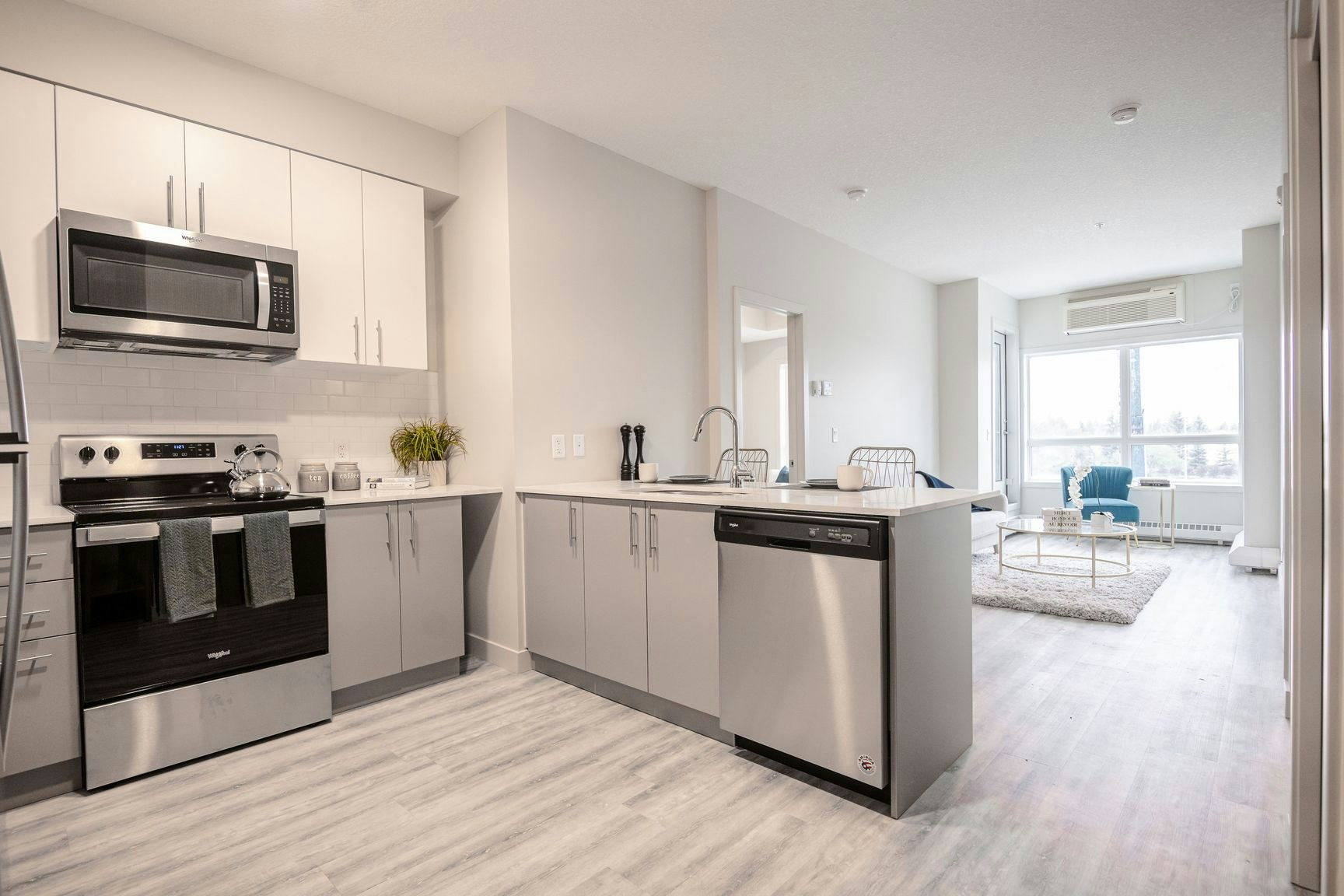 221-11025 26 Avenue Northwest, Edmonton, AB, T6J 5V3 - 16