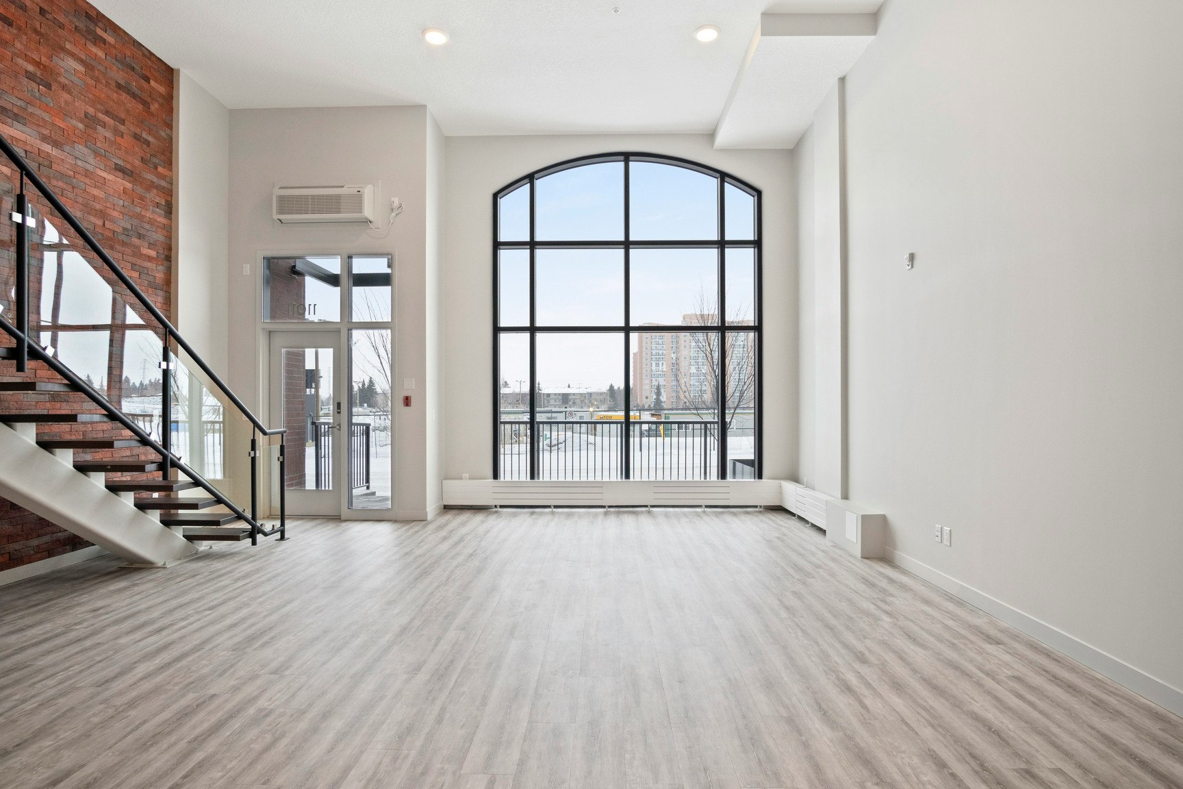 221-11025 26 Avenue Northwest, Edmonton, AB, T6J 5V3 - 2