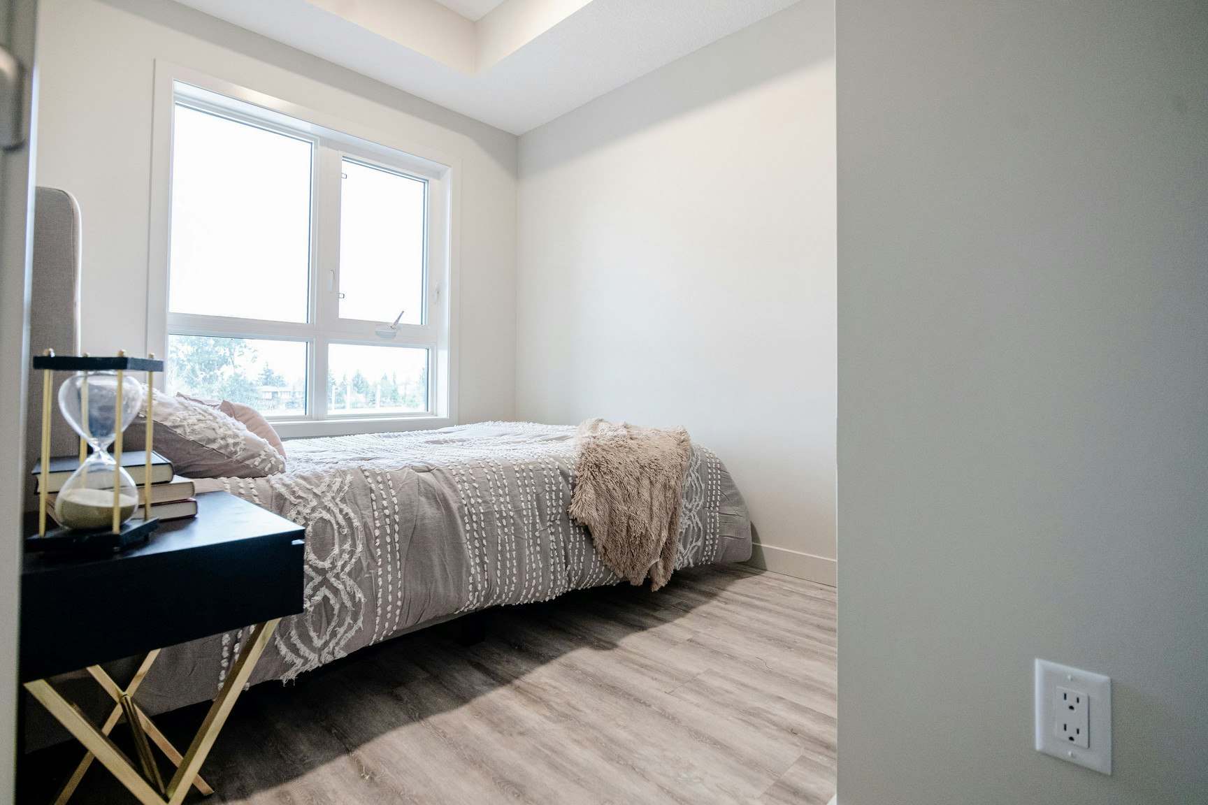 571-11025 26 Avenue Northwest, Edmonton, AB, T6J 5V3 - 5
