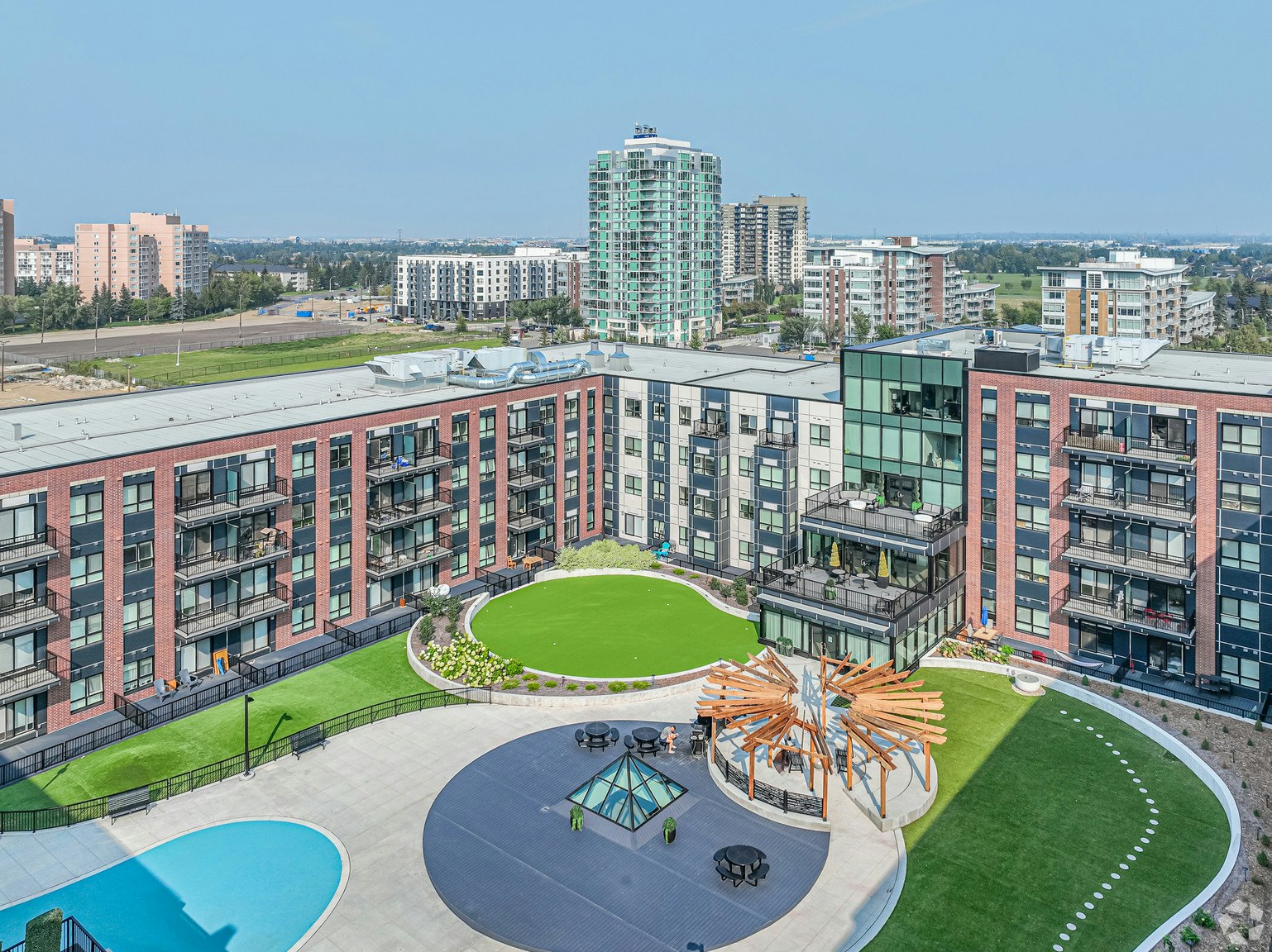 216-11025 26 Avenue Northwest, Edmonton, AB, T6J 5V3
