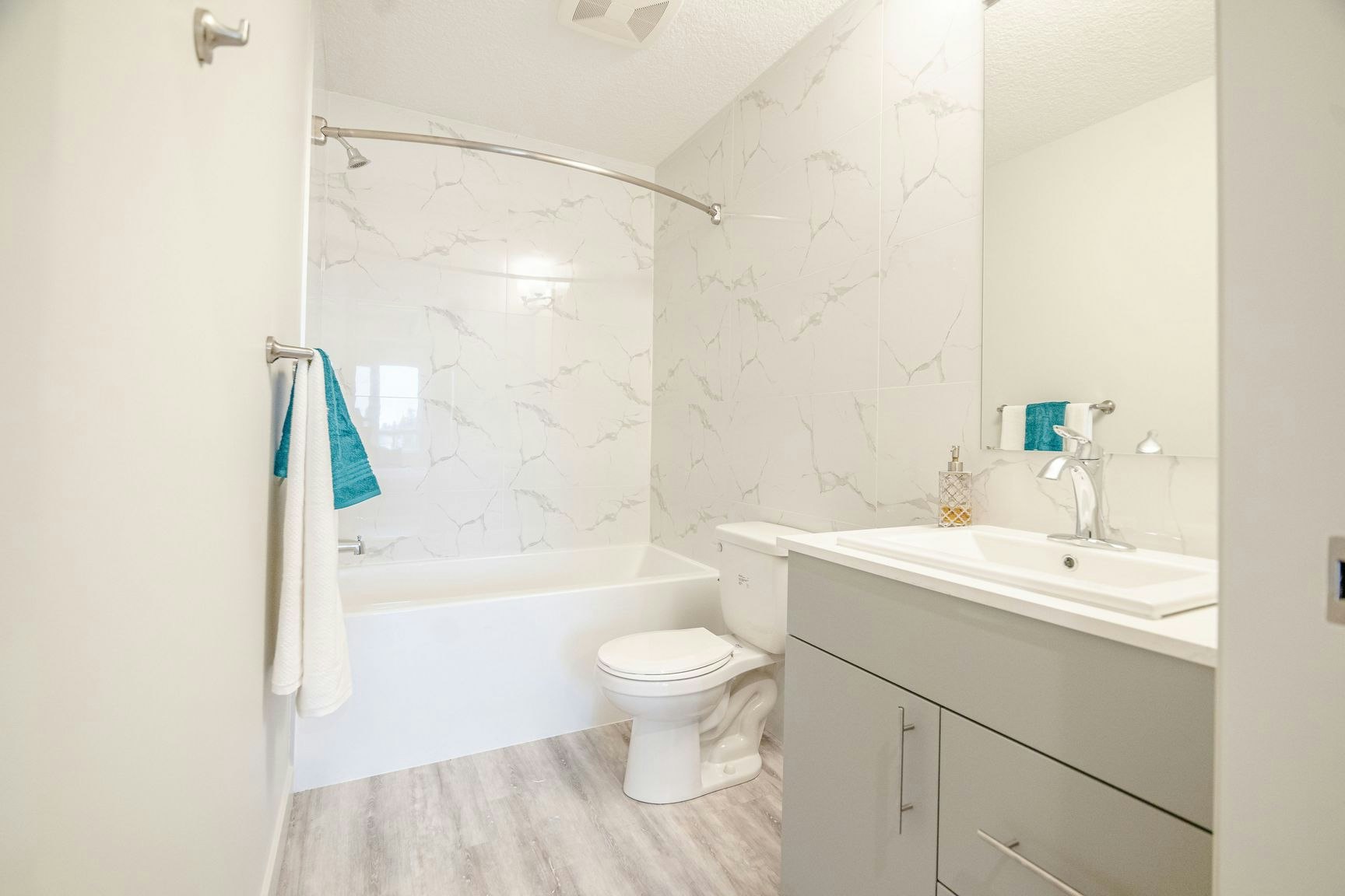 516-11025 26 Avenue Northwest, Edmonton, AB, T6J 5V3 - 2