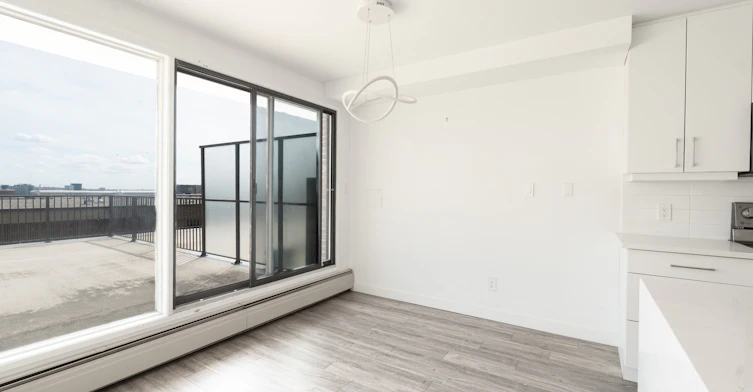 501-300 Meredith Road Northeast, Calgary, AB, T2E 7A8 - 5