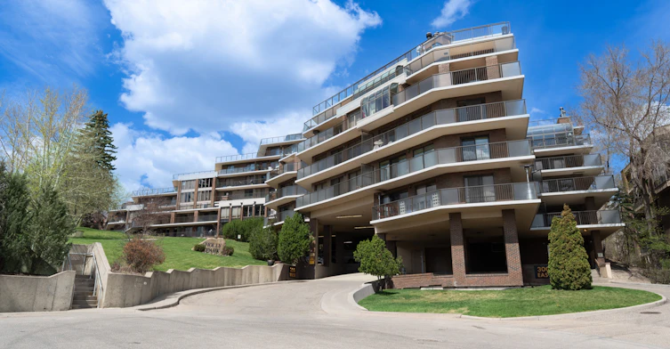 501-300 Meredith Road Northeast, Calgary, AB, T2E 7A8 - 15