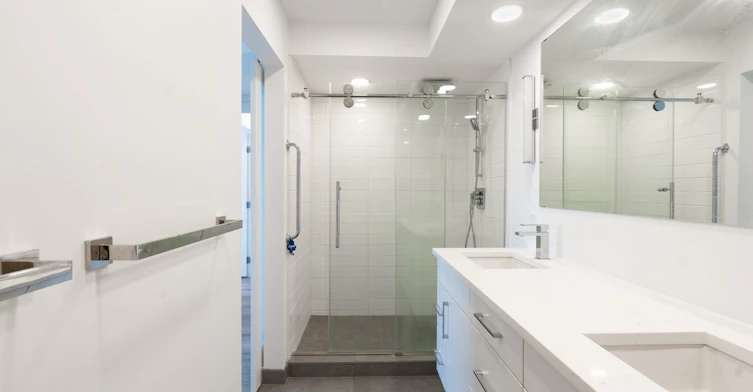 501-300 Meredith Road Northeast, Calgary, AB, T2E 7A8 - 11