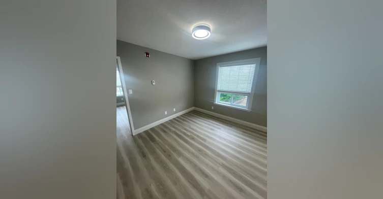 9-135 Wellington Street North, Kitchener, ON, N2H 5J9 - 3