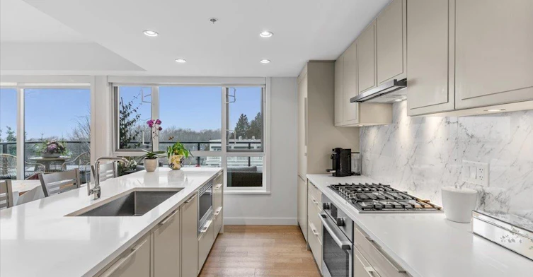 PH11-7828 Granville Street, Vancouver, BC, V6P 4Z2 - 8