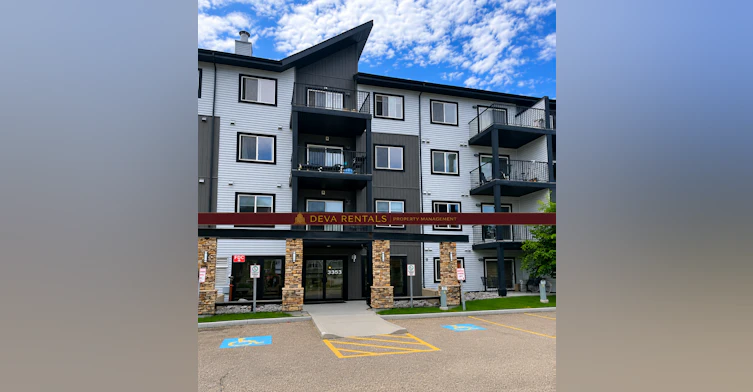 3353 16a Avenue Northwest, Edmonton, AB, T6T 0V4