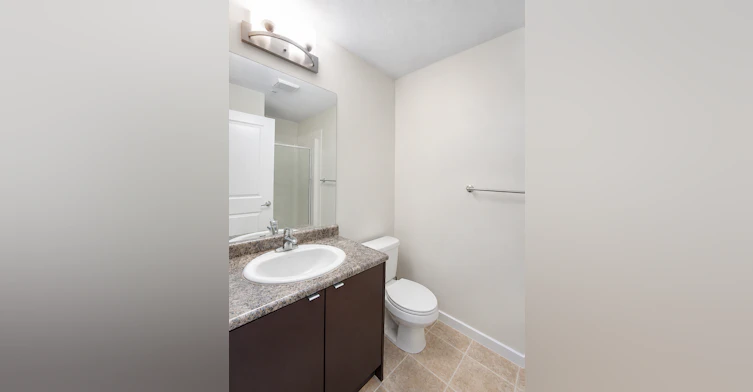 3353 16a Avenue Northwest, Edmonton, AB, T6T 0V4 - 8