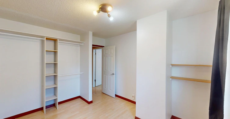 4940 39 Avenue Southwest, Calgary, AB, T3E 6K4 - 13