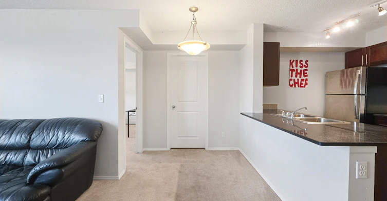 413-5 Saddlestone Way, Calgary, AB, T3J 0S2 - 5