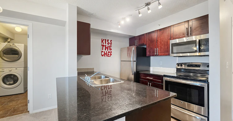 413-5 Saddlestone Way, Calgary, AB, T3J 0S2 - 11