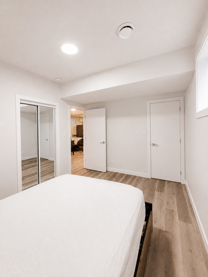 3016 12 Avenue Northwest, Edmonton, AB, T6T 2H1 - 4
