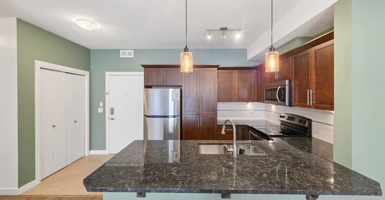 20 Royal Oak Plaza Northwest, Calgary, AB, T3G 0C1 - 11