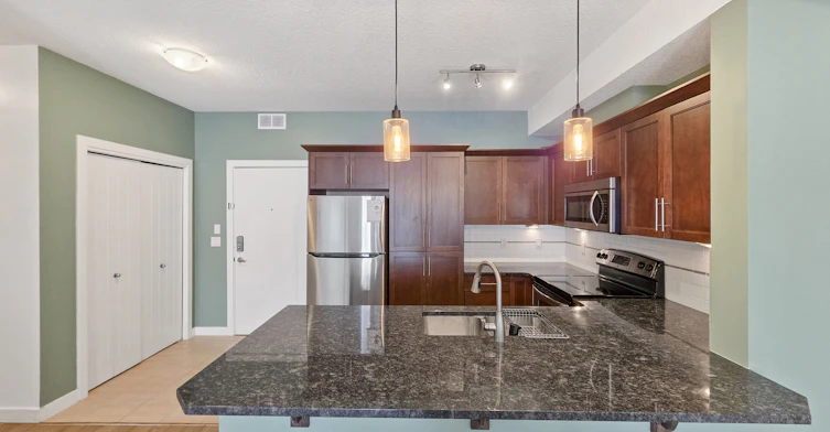 20 Royal Oak Plaza Northwest, Calgary, AB, T3G 0C1 - 12