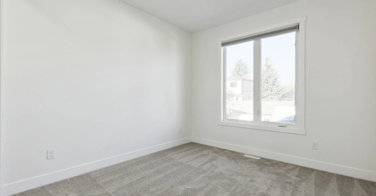Upper-33 Harvard Street Northwest, Calgary, AB, T2K 2B5 - 7