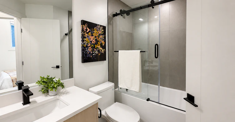 101-6307 35 Avenue Northwest, Calgary, AB, T3B 1S3 - 10