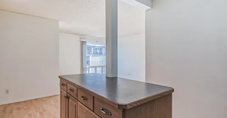 1113-200 Brookpark Drive Southwest, Calgary, AB, T2W 3E1 - 13
