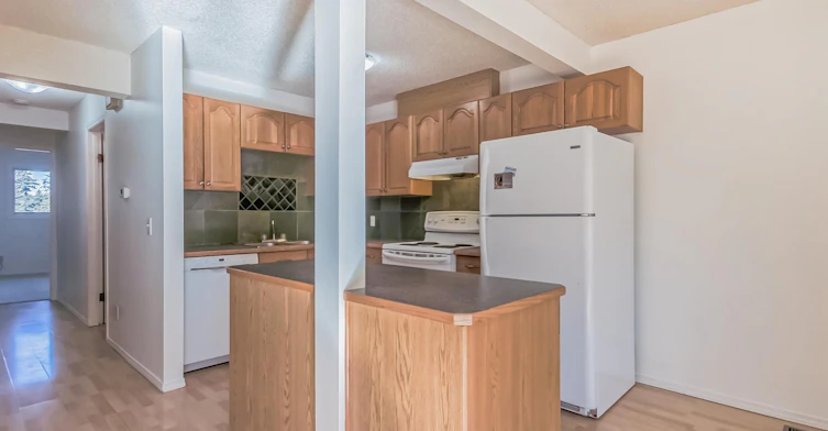 1113-200 Brookpark Drive Southwest, Calgary, AB, T2W 3E1 - 11