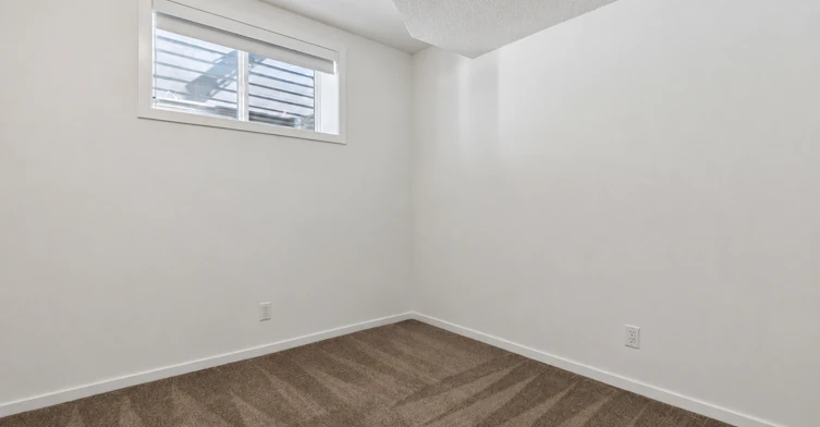 25B-25B Yorkstone Row Southwest, Calgary, AB, T2X 5B6 - 10