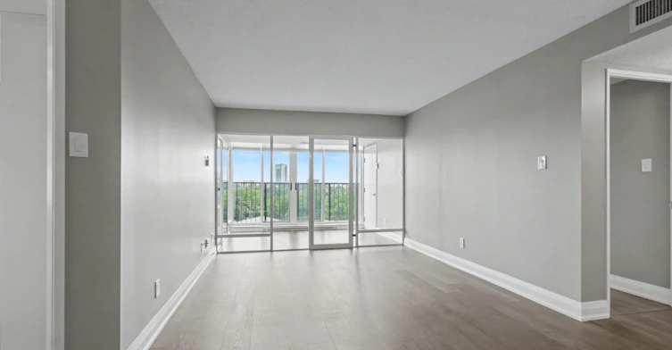 6 Willow Street, Waterloo, ON, N2J 4S3 - 12