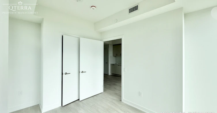 2010-5 Quarrington Lane, Toronto, ON, M3C 0S5 - 5