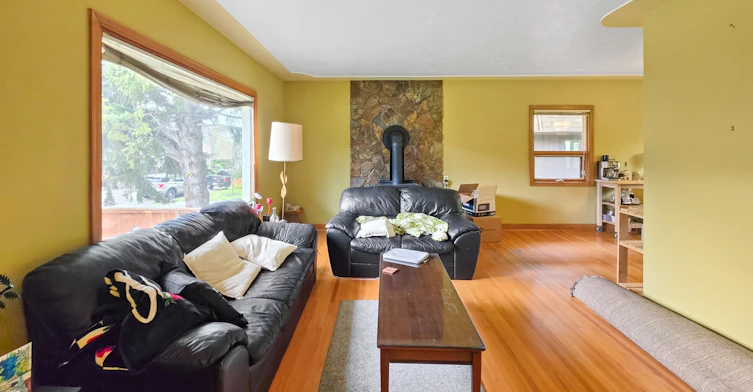 1720 13 Avenue Northwest, Calgary, AB, T2N 1L1 - 4