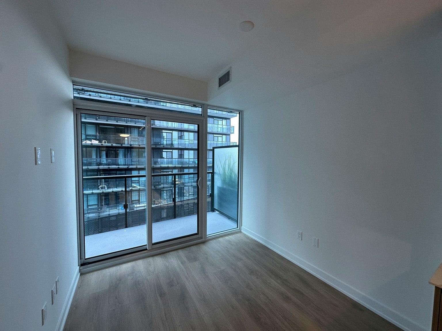 3008-117 Broadway Avenue, Toronto, ON, M4P 1V3 - 6