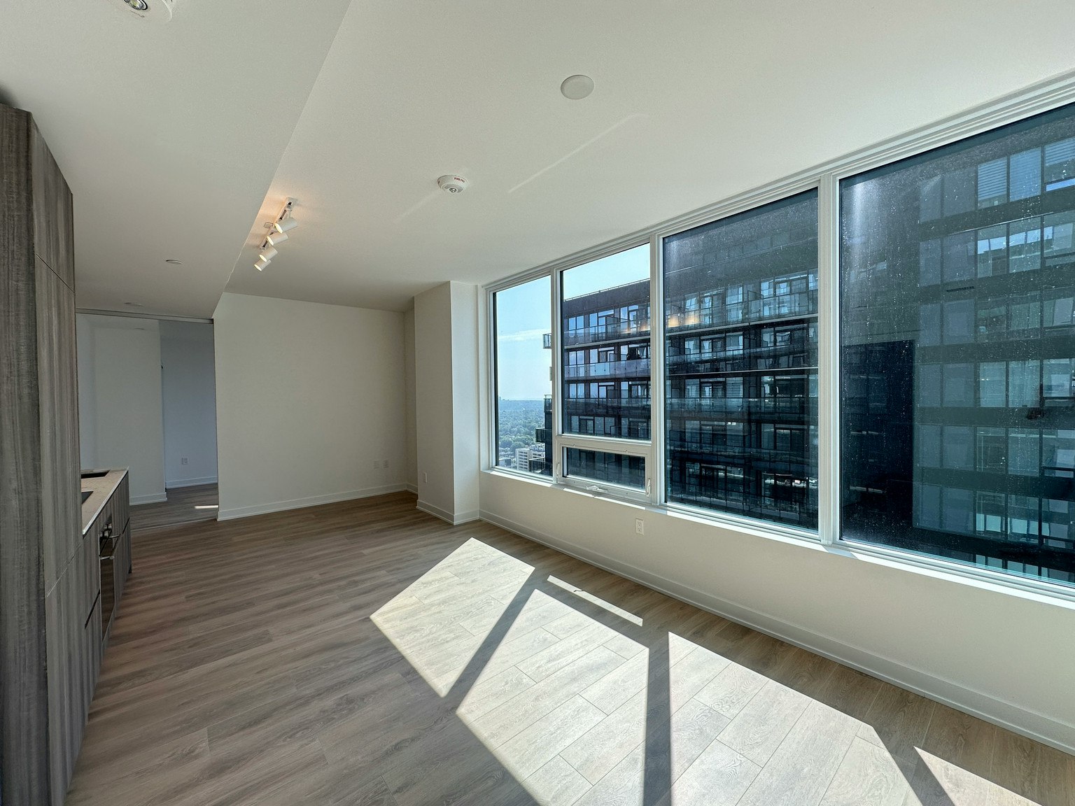 3402-117 Broadway Avenue, Toronto, ON, M4P 1V3 - 4