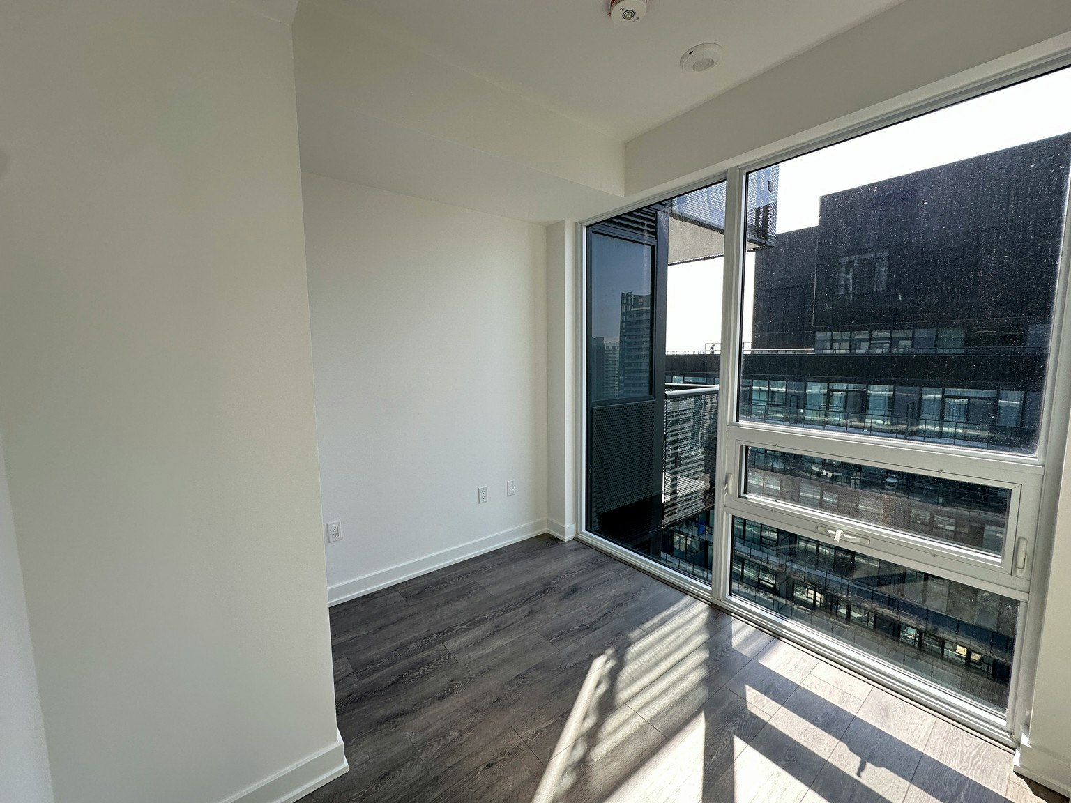 3702-117 Broadway Avenue, Toronto, ON, M4P 1V3 - 6