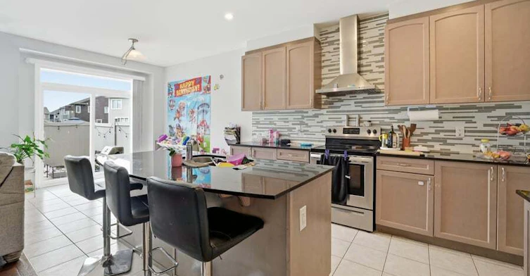 504 Arum Terrace, Ottawa, ON, K4A 1E5 - 2