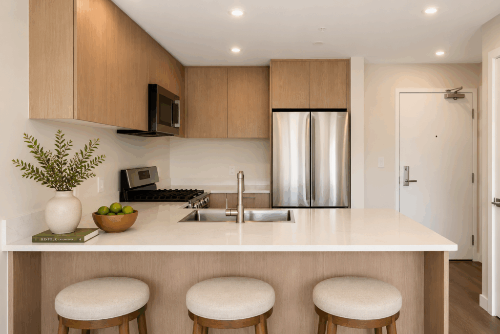 308-2900 Tillicum Road, Saanich, BC, V9A 0L9 - 5