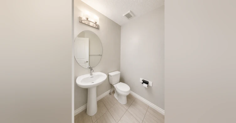 1-3117 11 Avenue Northwest, Edmonton, AB, T6L 2L5 - 12