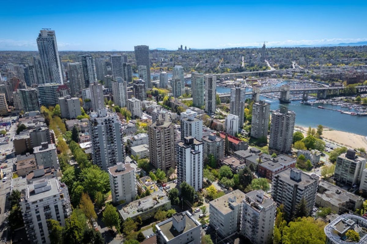 1176 Burnaby Street, Vancouver, BC, V6E 1S1 - 4