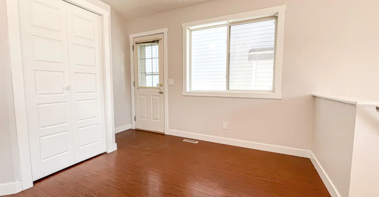Upper-70 Martinbrook Link Northeast, Calgary, AB, T3J 3N9 - 9