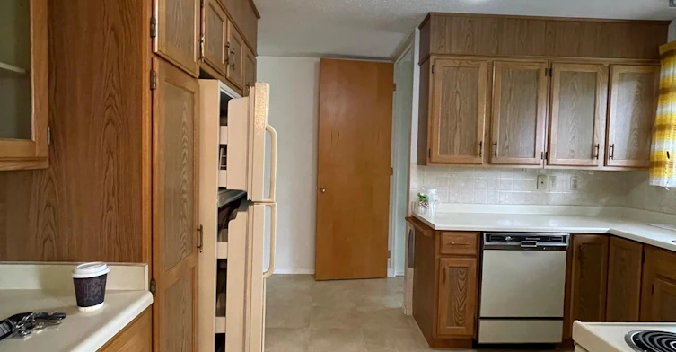 5611 115 Street Northwest, Edmonton, AB, T6H 3P5 - 18