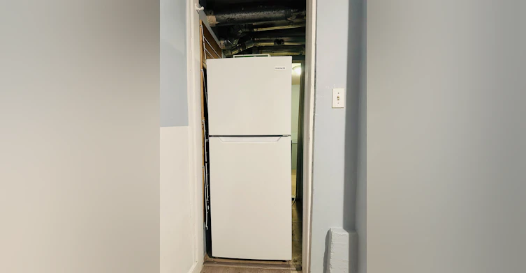 Basement-2219 West 6th Avenue, Vancouver, BC, V6K 1V7 - 18